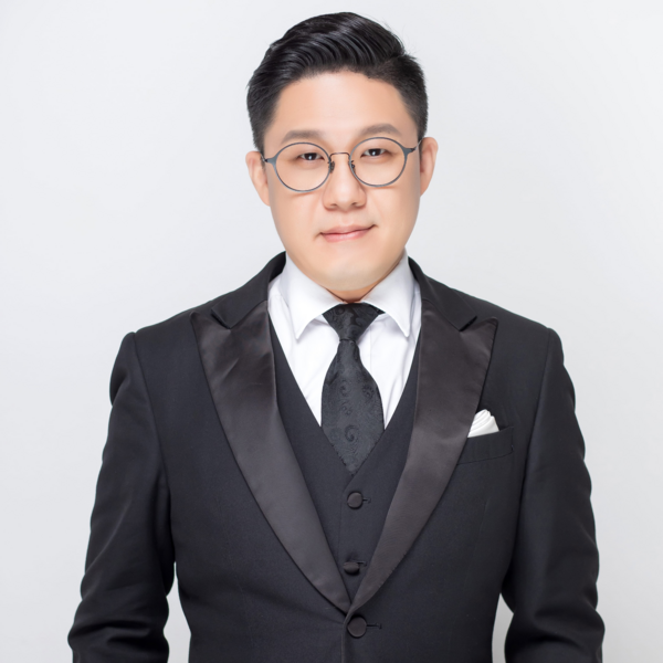 Lawrence Tan