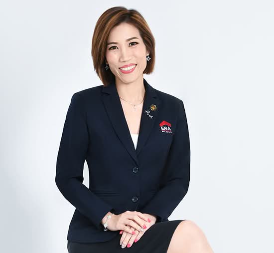 Joelle Chew