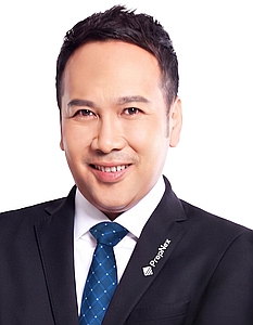 Louis Tan