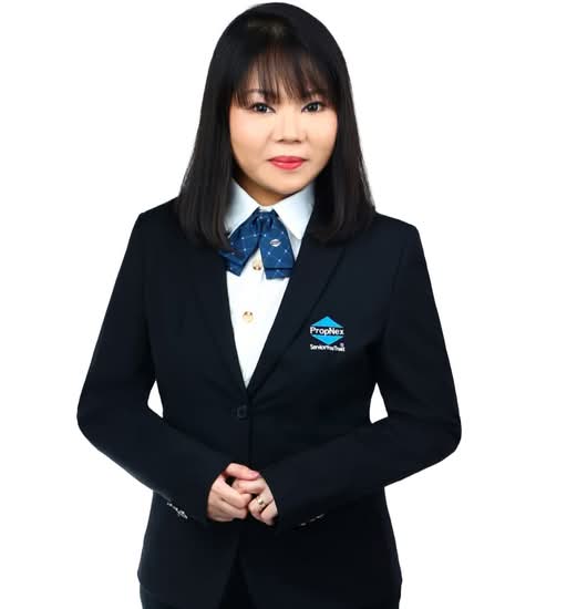 Christine Seow