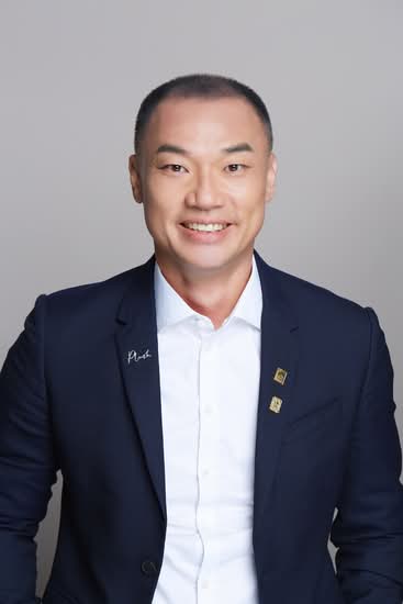 James Siaw Cheng Yee