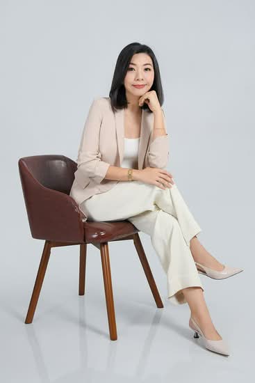 Liz Lee