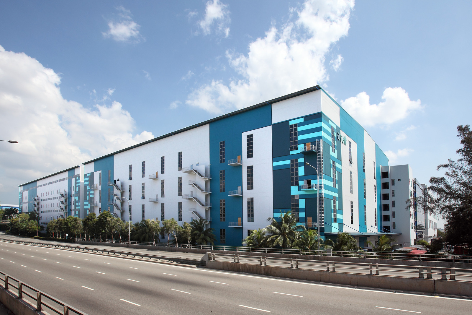 Industrial space at 40 Penjuru Lane