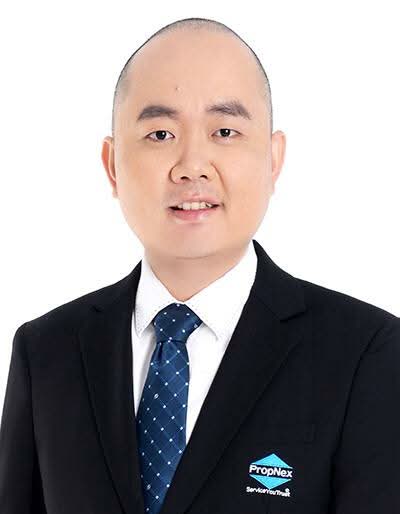 Johnny Tan