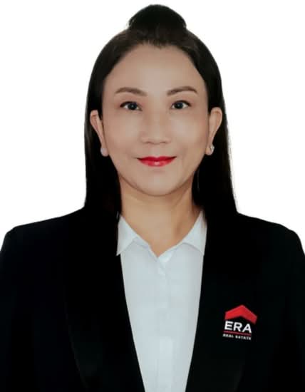 Evelyn Lim