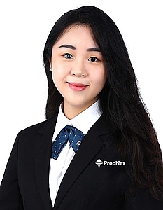 Zoey Tan