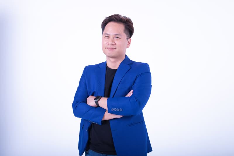 Bernard Tay