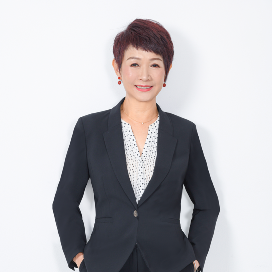 Polly Ning 甯麗雄
