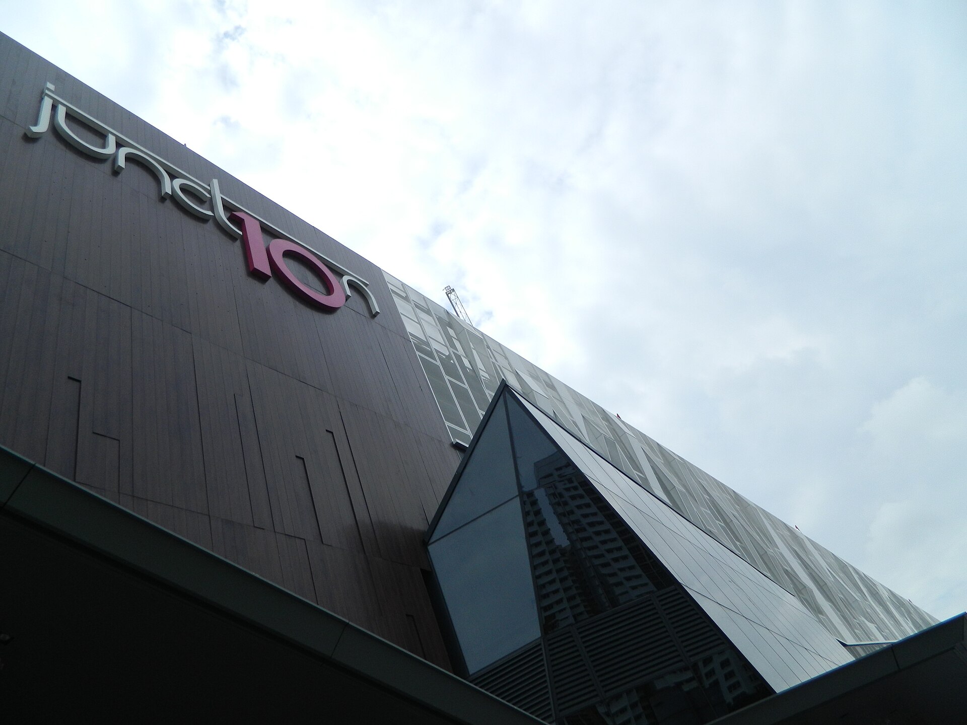 Shop at Junction 10