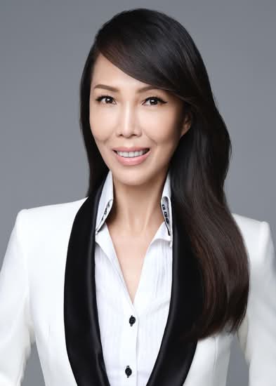 Eve Choo