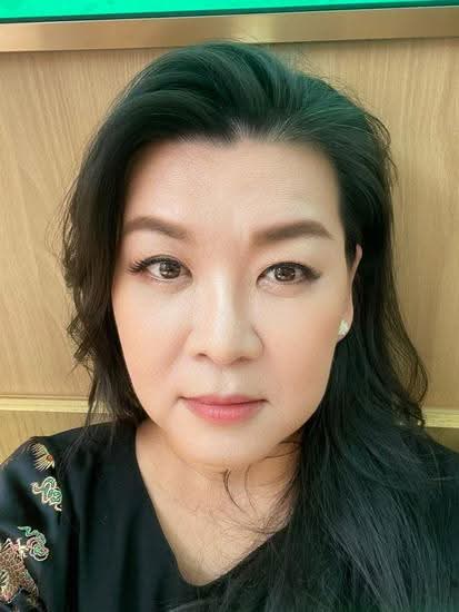 Theresa Ang
